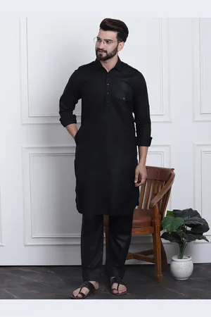 SOJANYA Men Black Solid Kurta with Salwar
