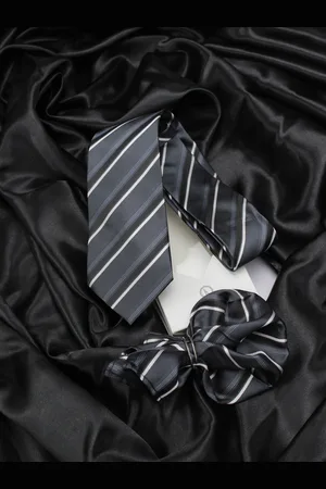 KOVOVE Men Black Graceful Striped Accessory Gift Set