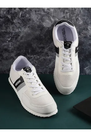 WROGN Men Solid Sneakers