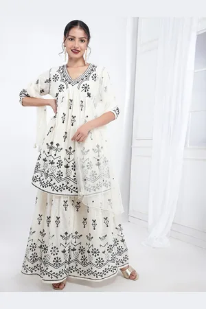 Bani Women Ethnic Motifs Embroidered Regular Thread Work Pure Cotton Kurta with Trousers