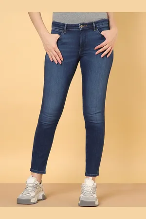 Wrangler Women Skinny Fit Mid-Rise Light Fade Cotton Jeans