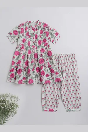 The Magic Wand Girls Floral Printed Mandarin Collar Tiered Pure Cotton Kurta with Salwar