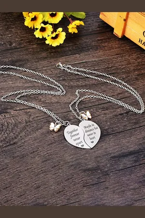 EL REGALO Set Of 2 Couple Necklace