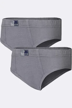 https://images.fashiola.in/product-list/300x450/myntra/102713757/boys-pack-of-2-pure-combed-cotton-anti-bacterial-basic-briefs.webp