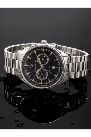 Maserati Classic Stainless Steel Bracelet Style Straps Analogue Watch R8873646004