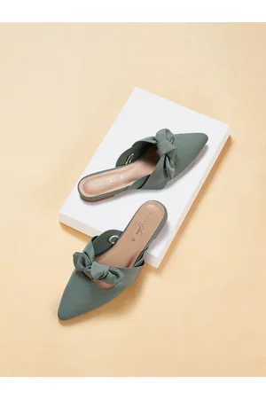 Pantaloons Bow Detailed Mules Flats