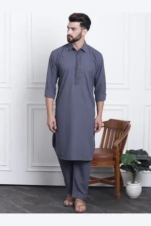 SOJANYA Men Grey Embroidered Kurta with Salwar