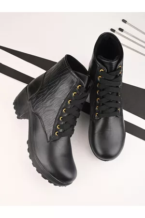 Longwalk Women Textured Heeled Mid-Top Chunky Boots