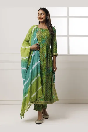 Jaipur Round Neck Piasley Printed Pleated Anarkali Kurta & Trouser With Dupatta