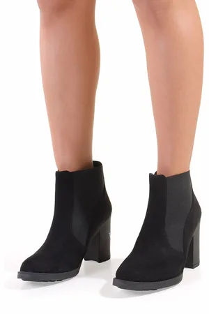 Vince Black Suede Block Heeled Ankle Boots Size EU 38 For Sale at 1stDibs