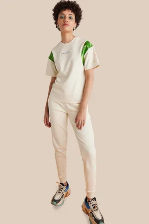 Muvazo Women Custom Straight Fit Jogger