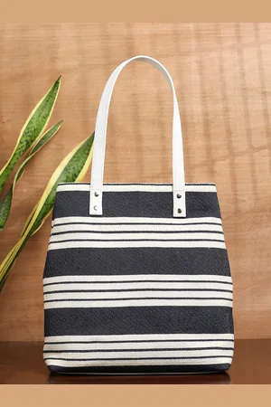 Sangria Striped Handheld Bag