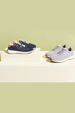 TOMS Men Contrast Sole Suede Sneakers