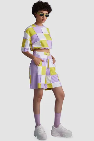 Muvazo Women Checked Slim Fit High-Rise Cotton Shorts