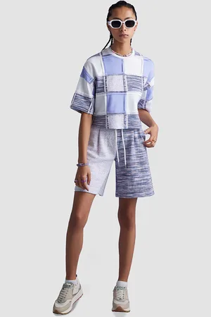 Muvazo Women Colourblocked Slim Fit Cotton Shorts