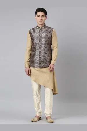 TheEthnic.Co Mandarin Collar Kurta With Trousers