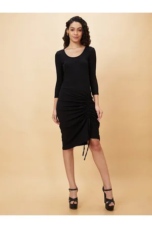 Globus Round Neck Ribbed Ruched Bodycon Dress
