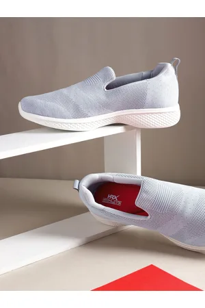 HRX Men Woven Design Walking Shoes