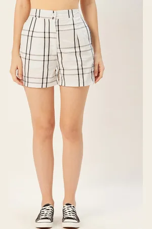 Sera Women Checked Mid-Rise Regular Cotton Shorts