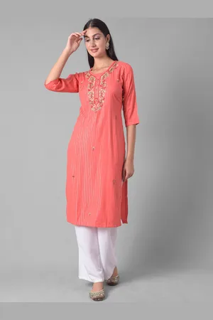 Dollar Missy Floral Yoke Design Thread Work Kurta