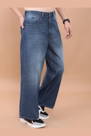 Highlander Men Blue Relaxed Fit Clean Look Light Fade Cotton Jeans
