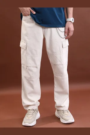 Highlander Men Relaxed Fit Mid-Rise Clean Look Cargo Jeans