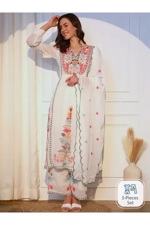 ASPORA Floral Embroidered Kurta With Palazzos & Dupatta