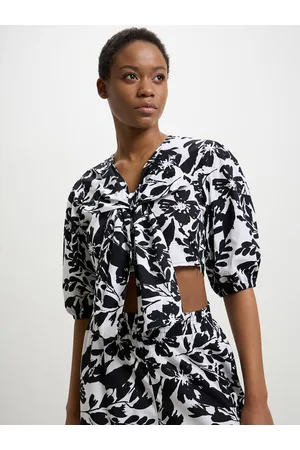 Calliope Floral Print Shirt Style Crop Top