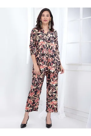 Bani Women Floral Printed Tunic with Trousers