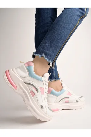 Shoetopia Women Colourblocked Lightweight Sneakers
