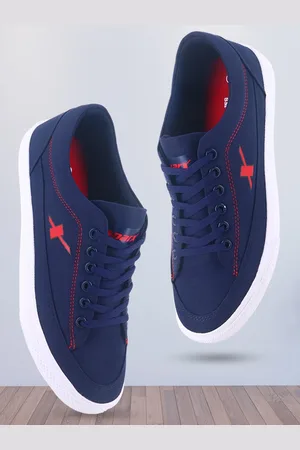 Sparx Men Lace-Up Contrast Sole Sneakers