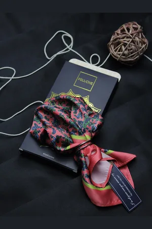 PELUCHE Men Multicolored Printed Pocket Square