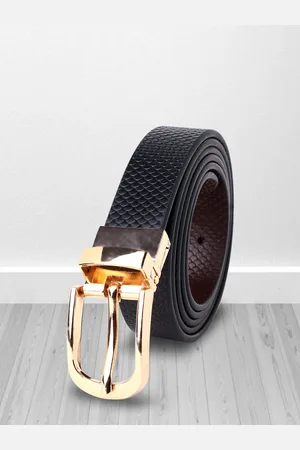 DressBerry Women Textured Leather Reversible Belt