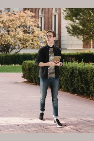 HARVARD Men Black Slim Fit Solid Sustainable Casual Shirt