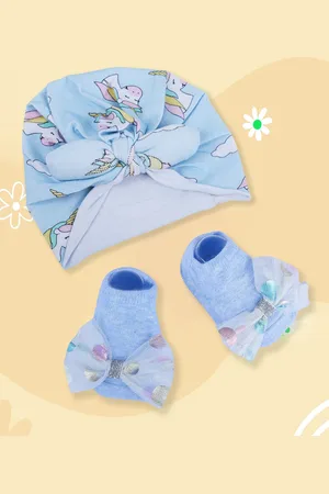 Baby Moo Kids Unicorn Printed Beanie & Socks Baby Apparel Gift Set