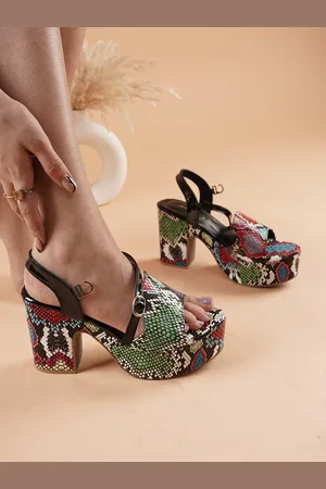DressBerry Textured Platform Heels