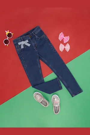 Pantaloons Girls Clean Look Cotton Cropped Jeans
