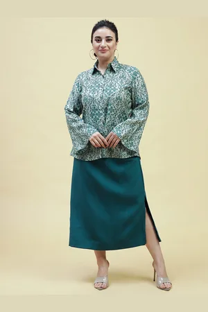 Curvy Lane Plus Size Floral Printed Shirt Style Top