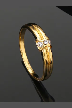 ESTELE Gold Plated Crystal Studded Finger Ring