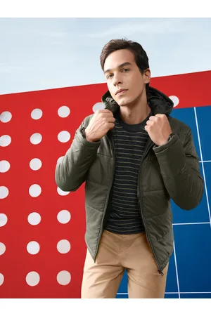 20% OFF on Roadster Men Olive Green Solid Bomber Jacket on Myntra |  PaisaWapas.com