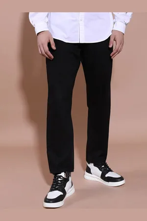 Highlander Men Clean Look Mid-Rise Relaxed Fit Cotton Jeans