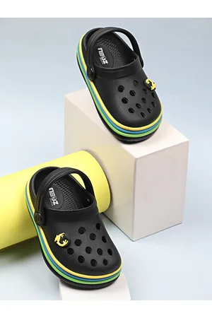 NEOZ Boys Black & Green Rubber Clogs