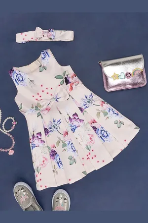 Pantaloons Girls Floral Printed Bow & Pleated Cotton Fit & Flare Dress With Hairband