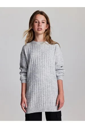 H&M Girls Oversized Knitted Dress