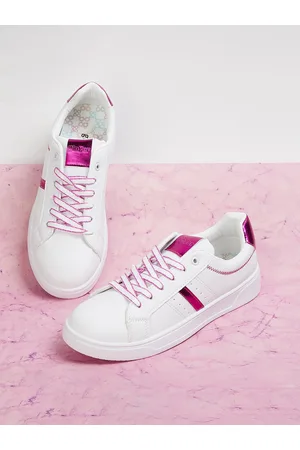 Lifestyle Women Striped Comfort Insole Basics Sneakers