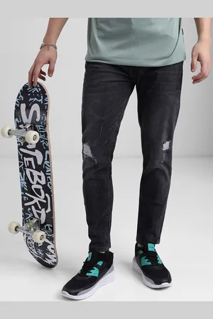 Highlander Men Super Skinny Fit Low Distress Light Fade Stretchable Jeans