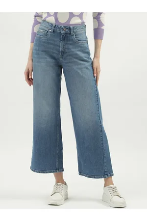 Benetton Women Clean Look Mid-Rise Light Fade Jeans