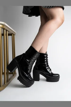 Chunky Boots for girls by Myntra FASHIOLA INDIA