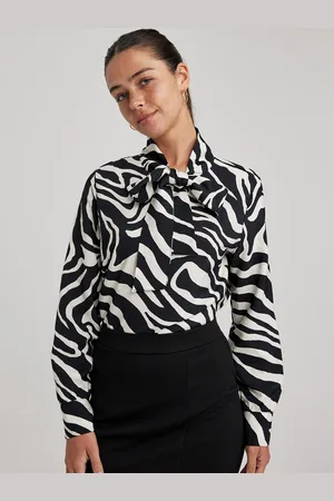 DeFacto Animal Printed Tie Ups Shirt Style Top