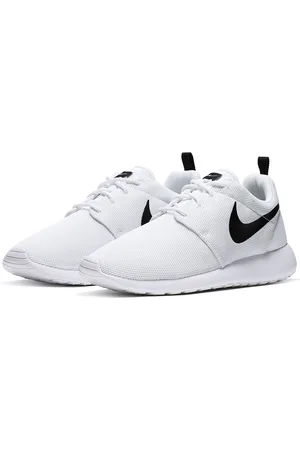 Nike Women Roshe One Textured Sneakers